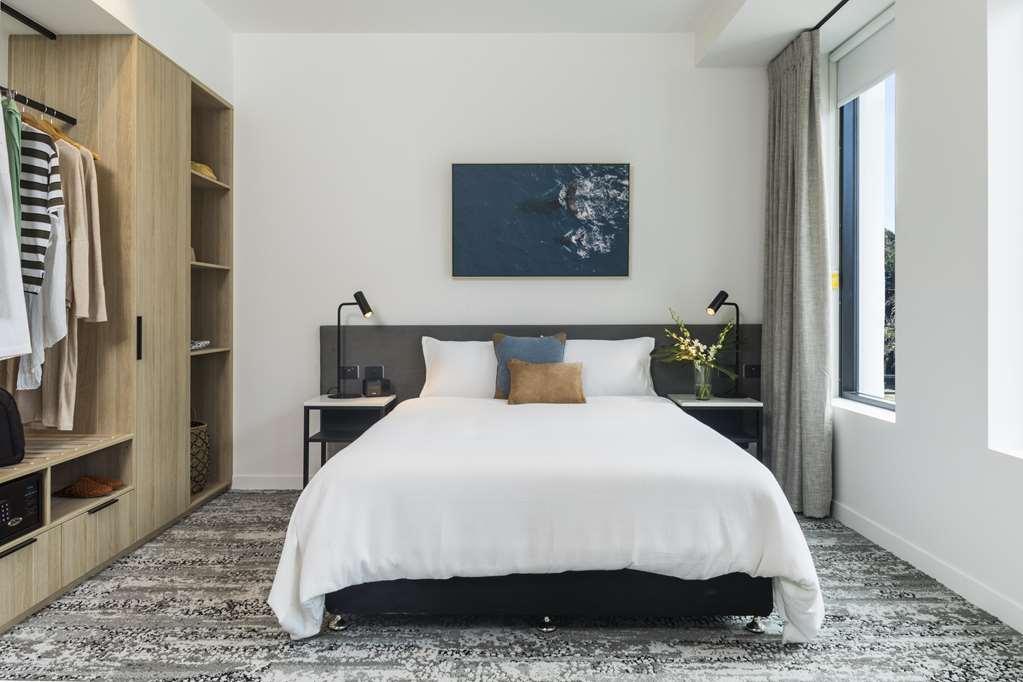 Oaks Cairns Hotel الغرفة الصورة