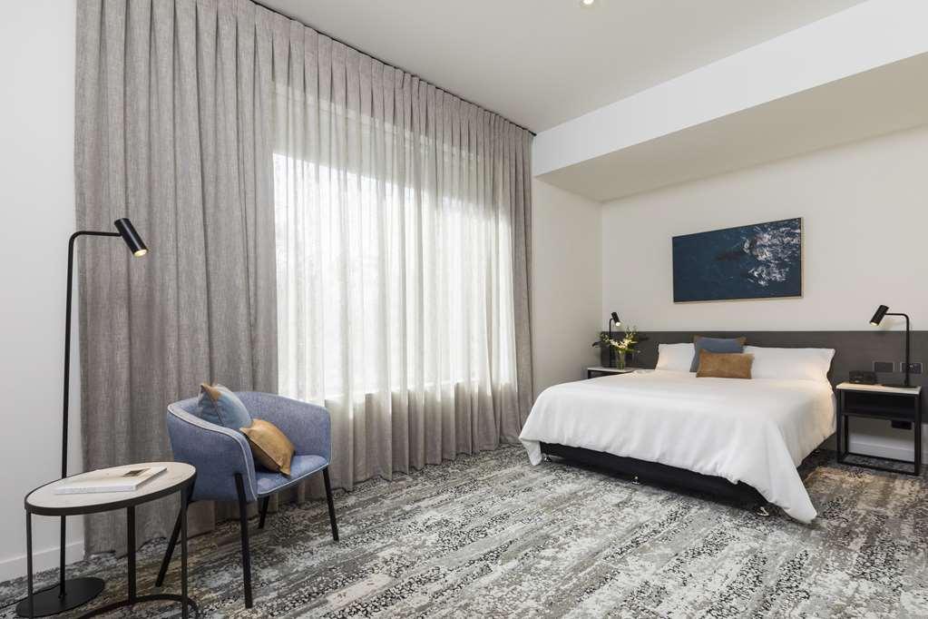 Oaks Cairns Hotel الغرفة الصورة